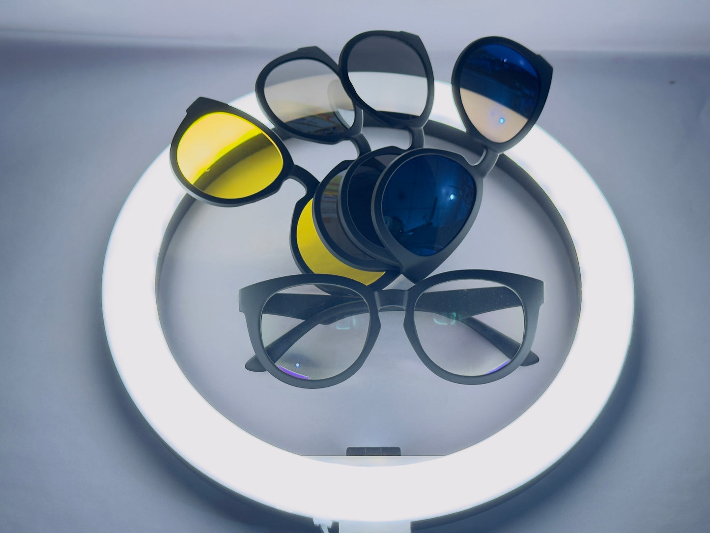 Attachment Glasses